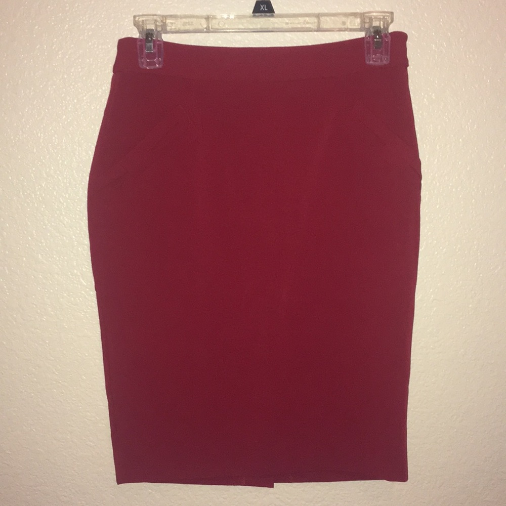 Body by Victoria pencil skirt